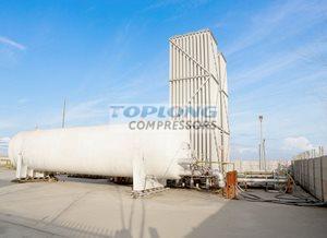 Horizontal oxygen cryogenic storage tank